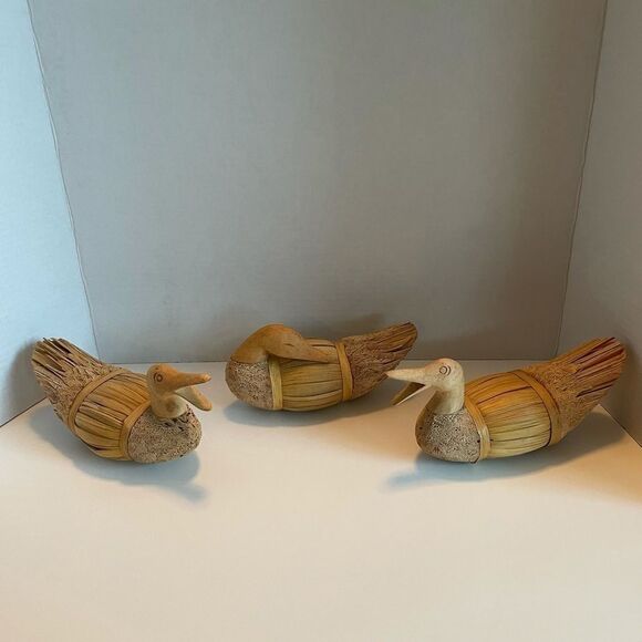 Set of 3 Handmade Corn Husks & Wood Ducks Birds - Picture 1 of 10